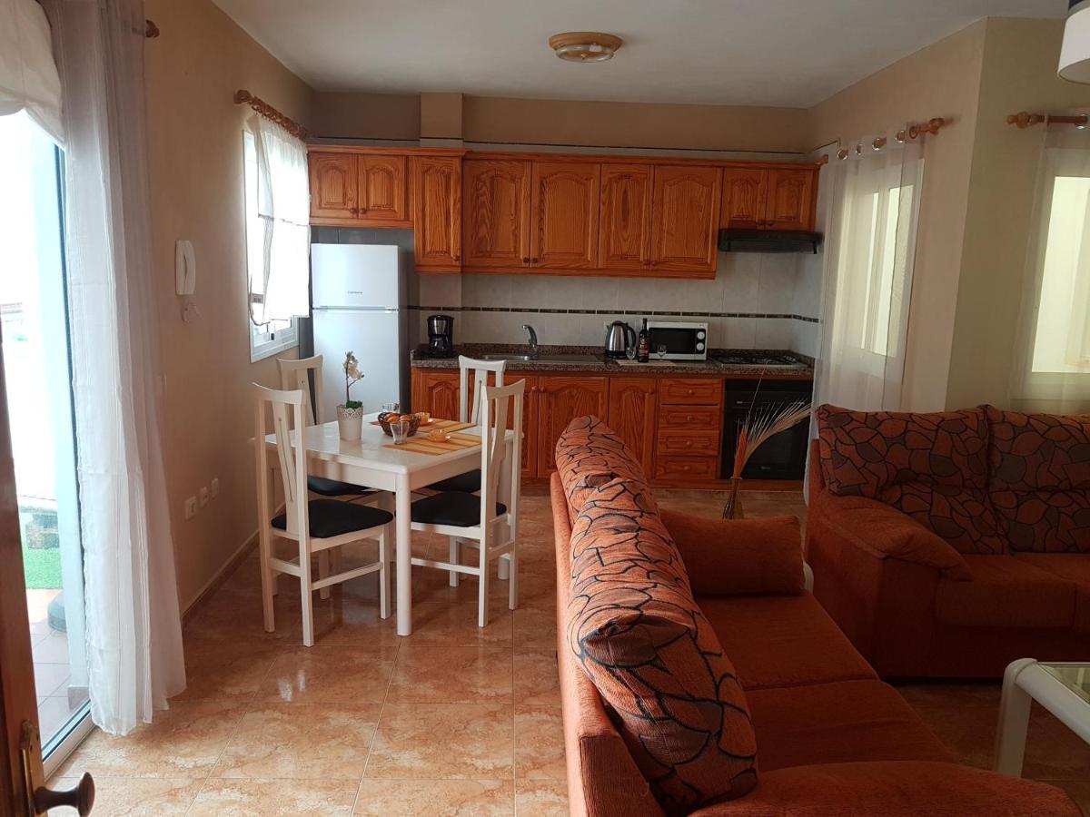 Apartamentos Las Salinas 2 Caleta de Interián Extérieur photo